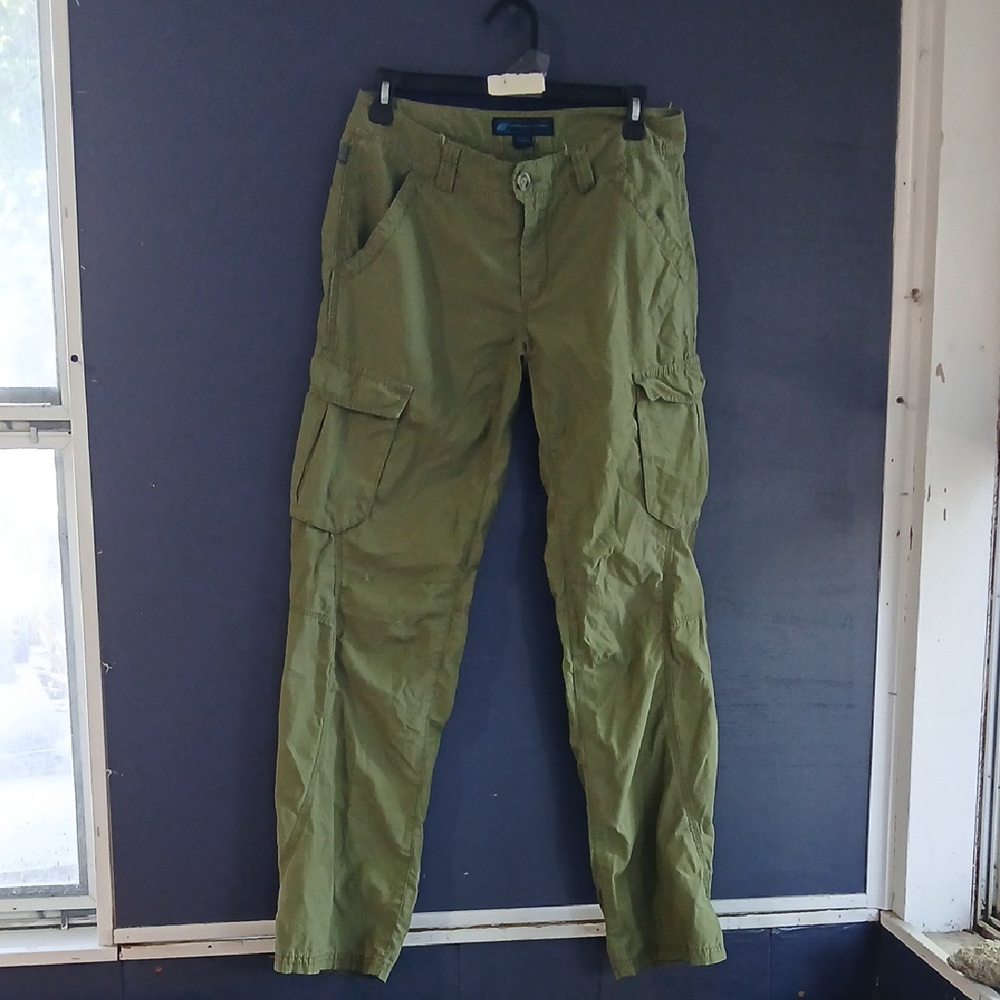 GUC Eastern Mountain Sports Green Nylon cargo pants size 6 - Picture 1 of 6